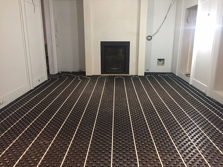 Installation de plancher chauffant à Les Côteaux - Plomberie M-G SERVICE inc. à Les Côteaux