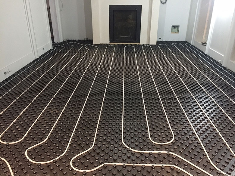 Installation de plancher chauffant à Les Côteaux - Plomberie M-G SERVICE inc. à Les Côteaux