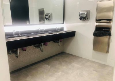 Installation de robineterie pour salle de bain à Montréal - Plomberie MG Service